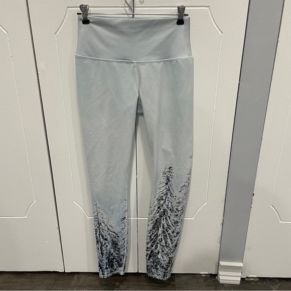 Alo Yoga Light Blue Winter Forest High-Waisted Airbrush Leggings - Picture 1 of 9